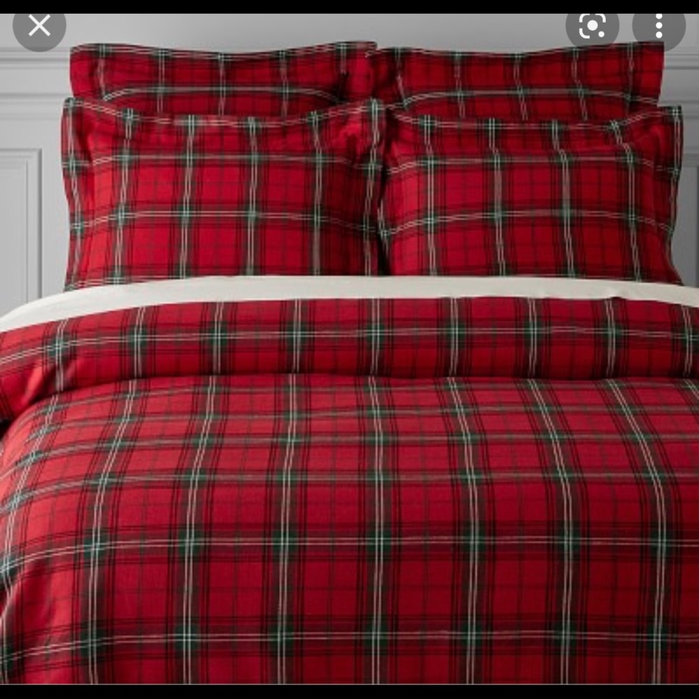 Williams Sonoma Red Tartan queen duvet cover